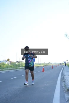Runner Photo 4404159