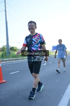 Runner Photo 4404228
