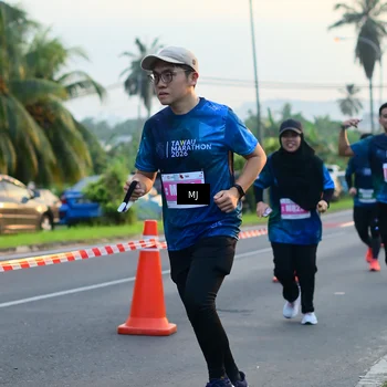 Runner Photo 4404240