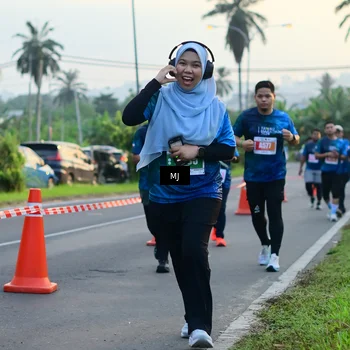 Runner Photo 4404244