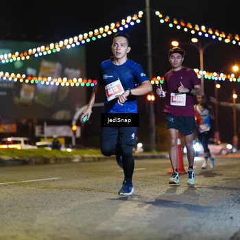 Runner Photo 4404263