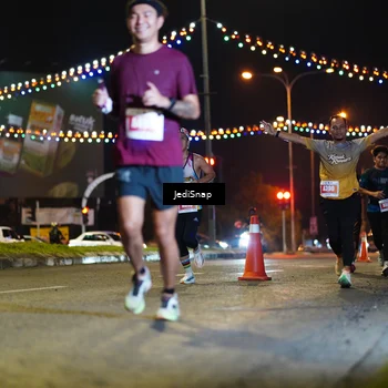 Runner Photo 4404296