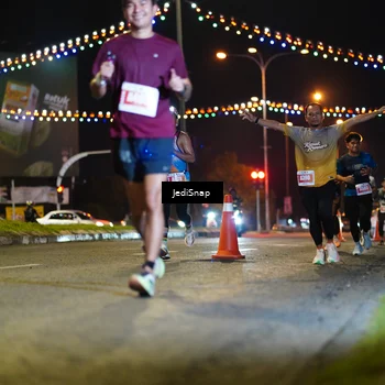 Runner Photo 4404308