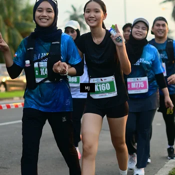 Runner Photo 4404318