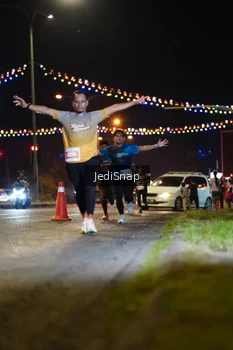 Runner Photo 4404326