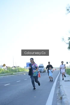 Runner Photo 4404329