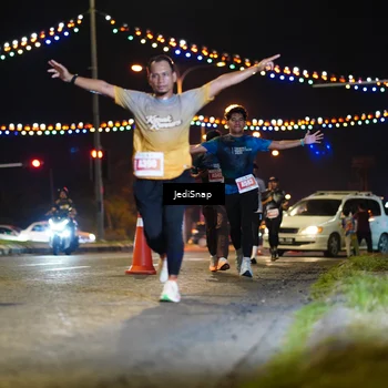 Runner Photo 4404345