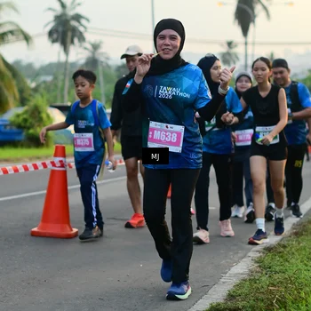 Runner Photo 4404367