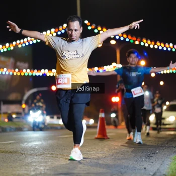 Runner Photo 4404389