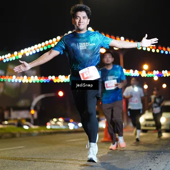 Runner Photo 4404405