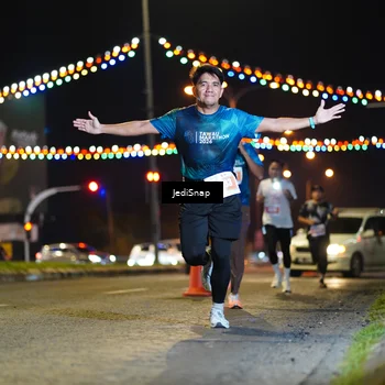 Runner Photo 4404408