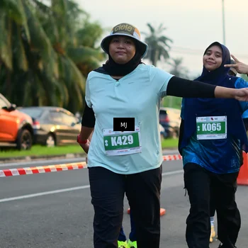 Runner Photo 4404415