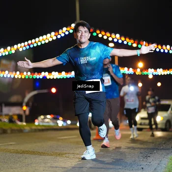 Runner Photo 4404420