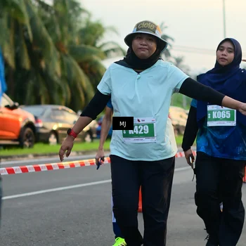 Runner Photo 4404426