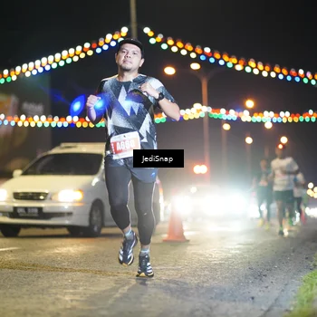 Runner Photo 4404470
