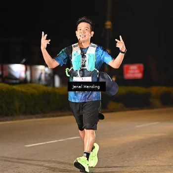 Runner Photo 4404497