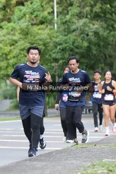 Runner Photo 44045