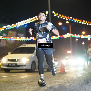 Runner Photo 4404513