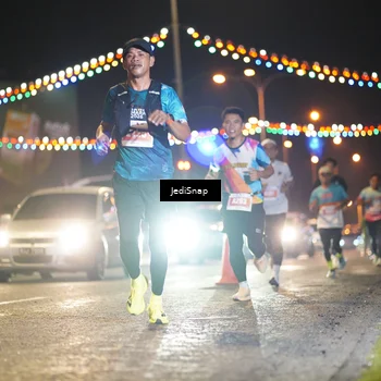 Runner Photo 4404525