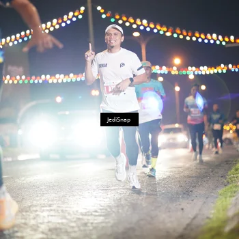 Runner Photo 4404563