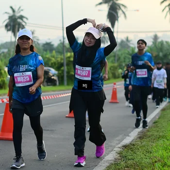 Runner Photo 4404594