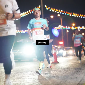Runner Photo 4404605