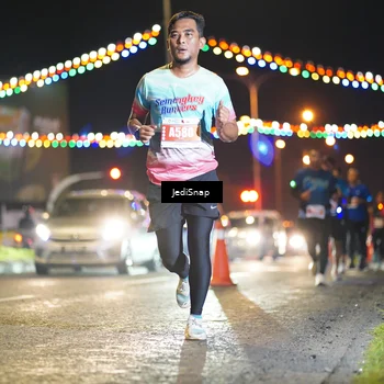 Runner Photo 4404625