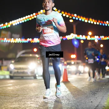 Runner Photo 4404660