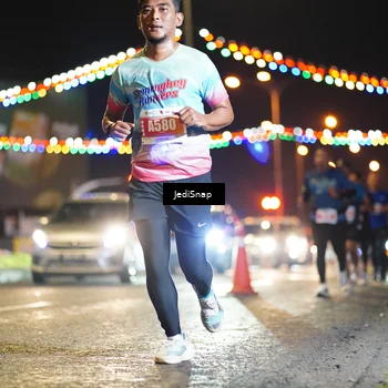 Runner Photo 4404685