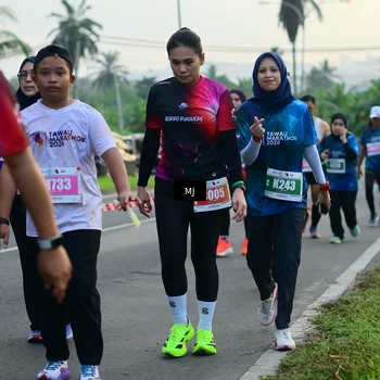 Runner Photo 4404711