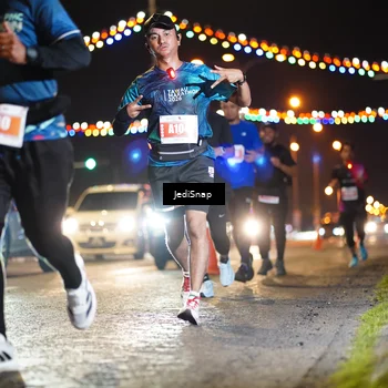 Runner Photo 4404733