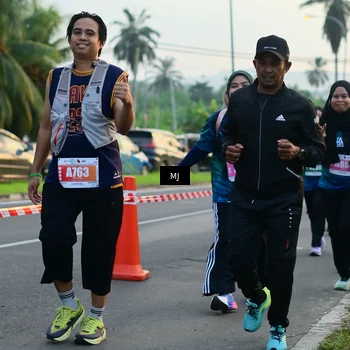 Runner Photo 4404737