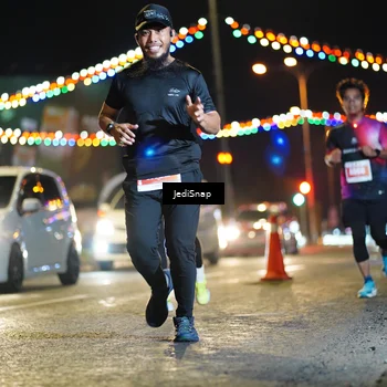 Runner Photo 4404786
