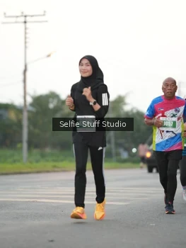 Runner Photo 4404838