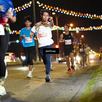 Runner Photo 4404870