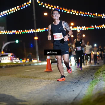 Runner Photo 4404893