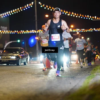 Runner Photo 4404911