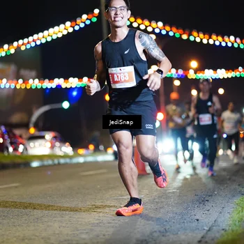 Runner Photo 4404924