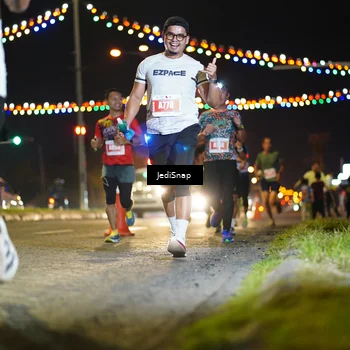 Runner Photo 4404942
