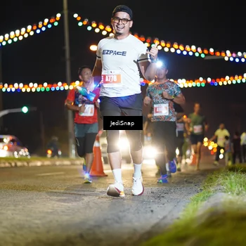 Runner Photo 4404951