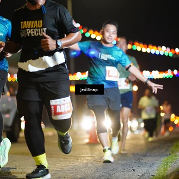 Runner Photo 4405036