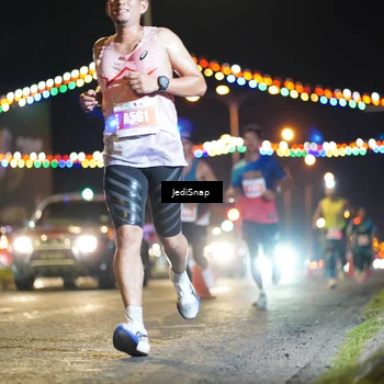 Runner Photo 4405116