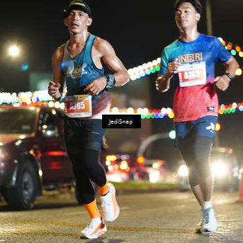 Runner Photo 4405134