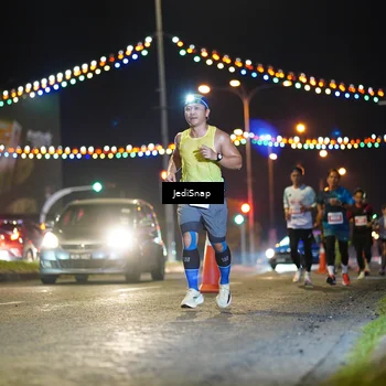 Runner Photo 4405140