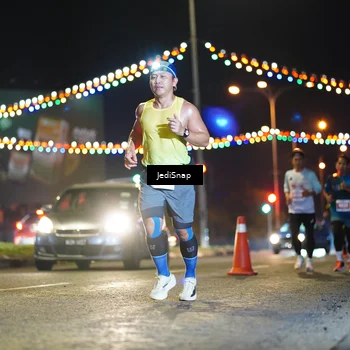 Runner Photo 4405158