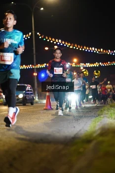 Runner Photo 4405216