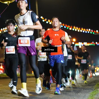 Runner Photo 4405343