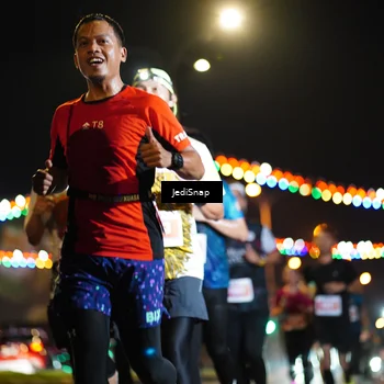 Runner Photo 4405346