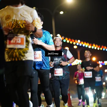 Runner Photo 4405352