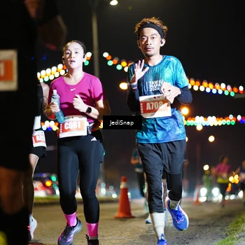Runner Photo 4405385